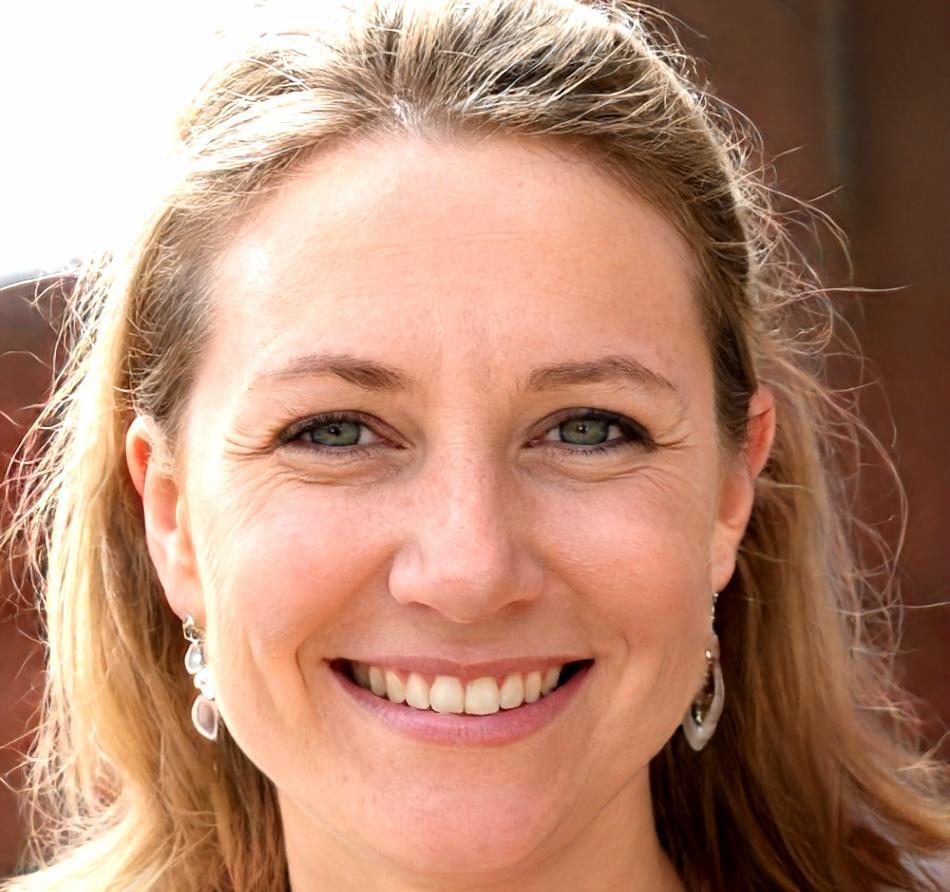 Portret Elena Constantinescu